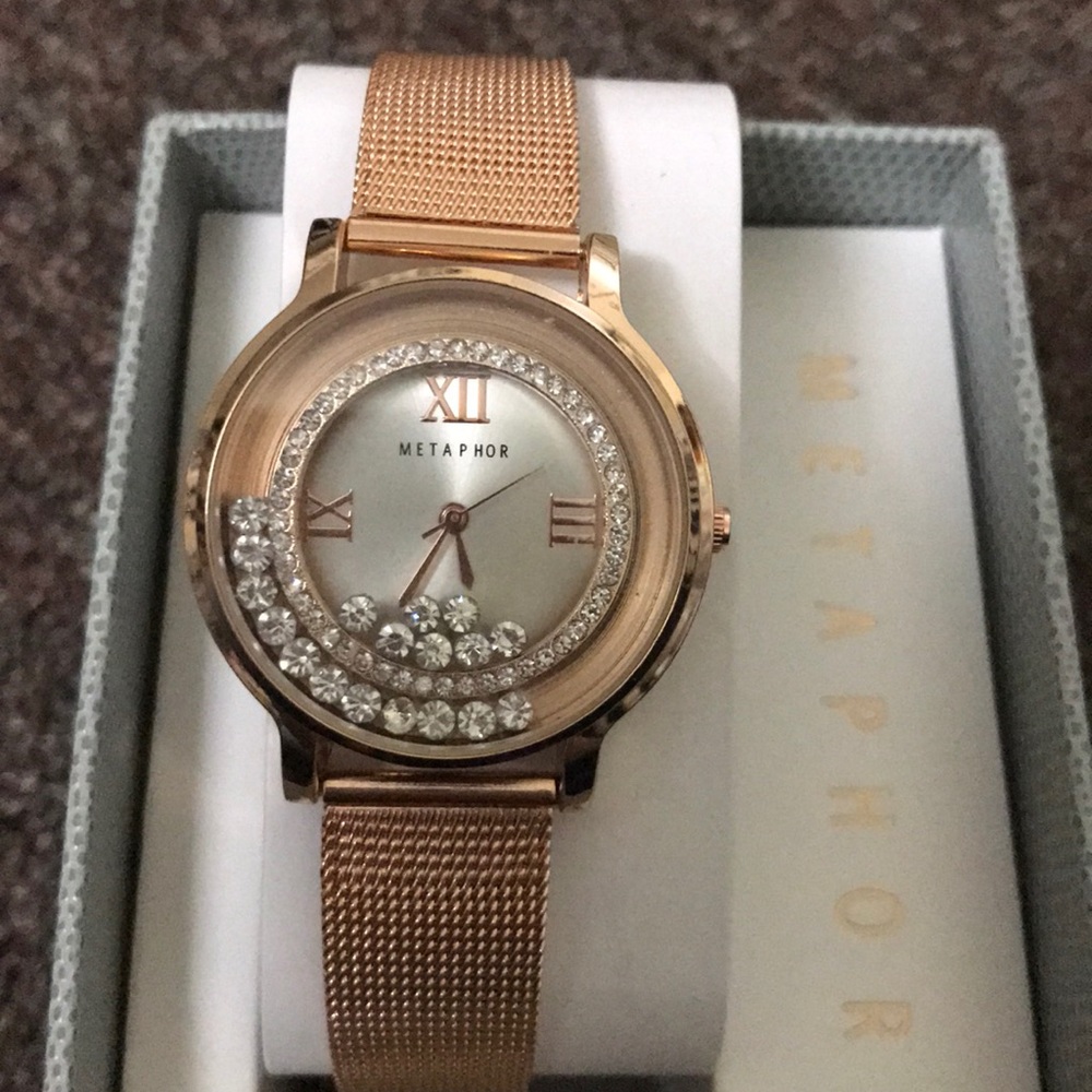 Metaphor Rose gold Watch